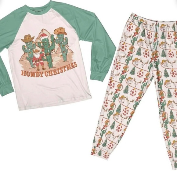 Christmas pjs - Picture 1 of 1